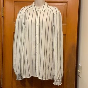 Blk & wht striped blouse
